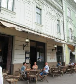 Papa Razzi's Étterem