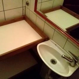 Papírtigris Budapest - Mosdó