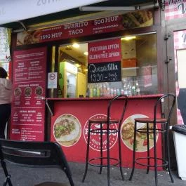 Papitos Mexican Street Food Budapest - Külső kép