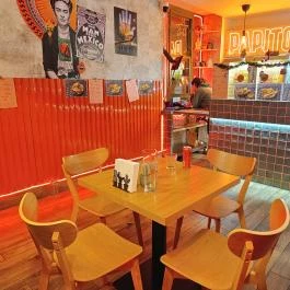 Papitos Mexican Street Food - Jászai Budapest - Belső