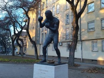 Papp László szobor - Papp László tér Budapest