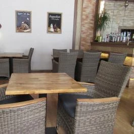 Pappa Roti Cafe +, Budapest - Belső