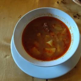 Paprika Vendéglő Budapest - Étel/ital