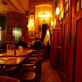 Paris-Texas Kávéház, Budapest - Belső