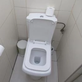 Parisi6 Étterem , Budapest - Mosdó