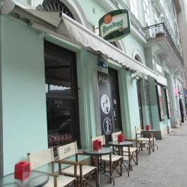 Parlament Bistro & Bar Budapest - Külső kép