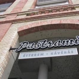 Pastrami Étterem & Café, Budapest - Külső kép