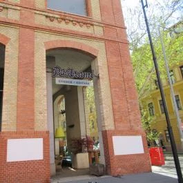 Pastrami Étterem & Café, Budapest - Külső kép