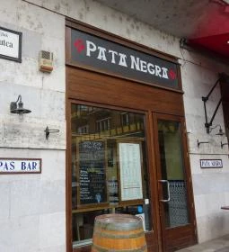 Pata Negra Buda