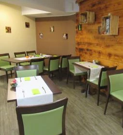 Patak Bisztró és Borozó