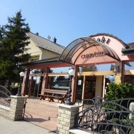 Pataki Cukrászda, Érd - Külső kép