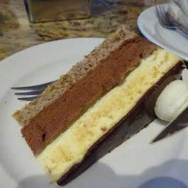 Pataki Cukrászda, Érd - Étel/ital