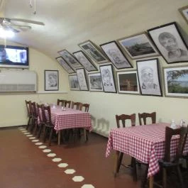 Páter Bonifác Kisvendéglő, Budapest - Belső