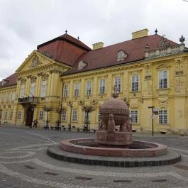 Pátria Kávéház & Étterem Székesfehérvár - Külső kép