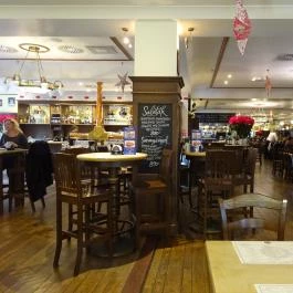 Paulaner Sörház - MOM Park Budapest - Belső