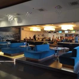 Pearl Harbor Restaurant, Bowling & Bar - Stop Shop Budapest - Belső