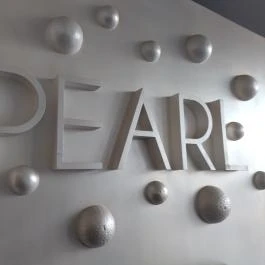 Pearl Harbor Restaurant, Bowling & Bar - Stop Shop Budapest - Belső