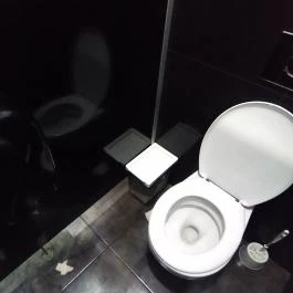 Pearl Harbor Restaurant, Bowling & Bar - Stop Shop Budapest - Mosdó