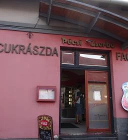 Pécsi Zserbó Cukrászda