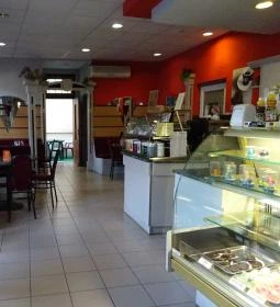 Pécsi Zserbó Cukrászda