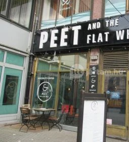 Peet & the Flat White