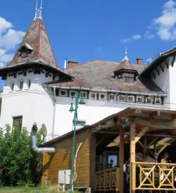 Pekáry Kastély Étterem