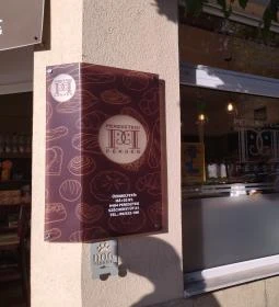 Peresztegi Pékség - Deák tér