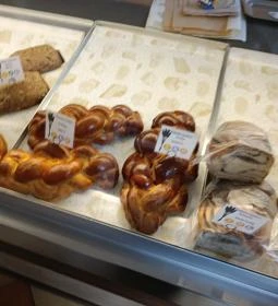 Peresztegi Pékség Mintaboltja - Ötvös