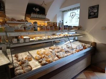 Peresztegi Pékség Mintaboltja - Ötvös Sopron