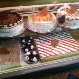 Perity Cukrászda Budapest - Étel/ital