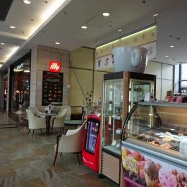 Perk Cafe - WestEnd City Center Budapest - Belső