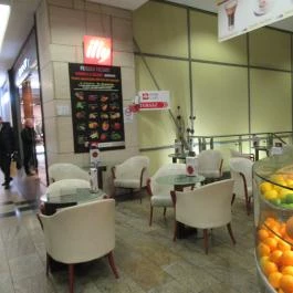 Perk Cafe - WestEnd City Center Budapest - Belső