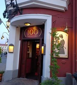 Perkovátz Ház English Pub & Restaurant