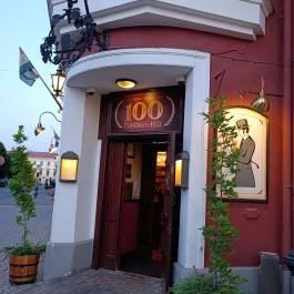  Perkovátz Ház English Pub & Restaurant Sopron - Külső kép