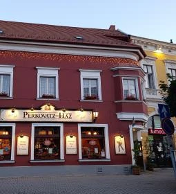 Perkovátz Ház English Pub & Restaurant