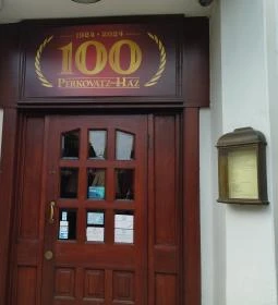 Perkovátz Ház English Pub & Restaurant