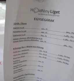 Peron Café - Holdfény Liget