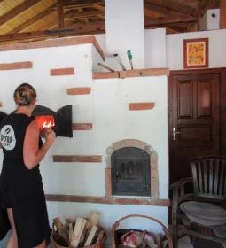 Peron Café - Holdfény Liget