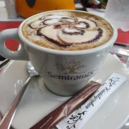 Peron Café - Holdfény Liget, Gyöngyösfalu - Étel/ital