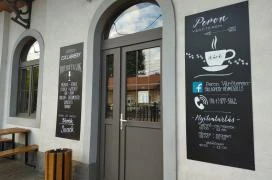Peron váróterem söröző Budapest