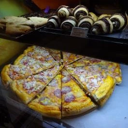 Pervizaj Pékség Budapest - Étel/ital