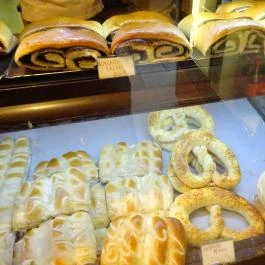 Pervizaj Pékség Budapest - Étel/ital