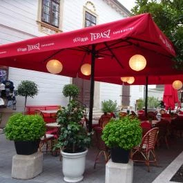 Pest-Buda Bistro & Terrace Budapest - Belső