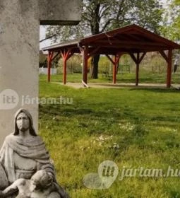 Pesthidegkút-Ófalu Sarlós Boldogasszony templom