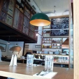 Pesti Disznó Bisztró, Budapest - Belső