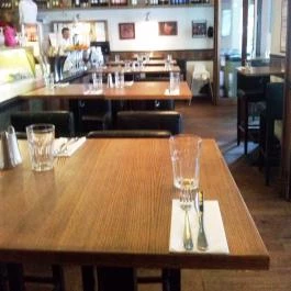 Pesti Disznó Bisztró, Budapest - Belső