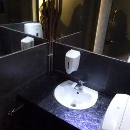 Pesti Mese Budapest - Mosdó