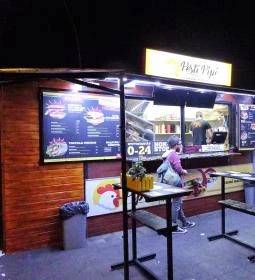 Pesti Pipi - Stadionok