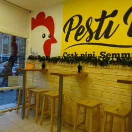 Pesti Pipi - Nyugati Budapest - Belső