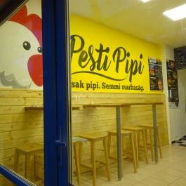 Pesti Pipi - Nyugati Budapest - Belső